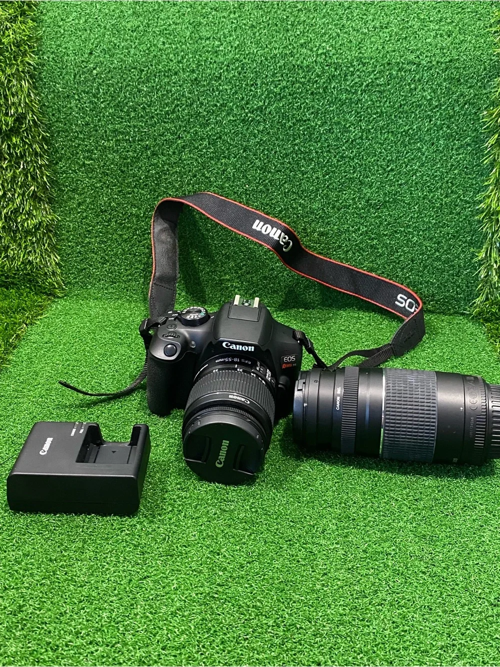 Canon EOS Rebel T6 Camera with 18-55mm Lens + EF 75-300mm Lens (Jun 026)